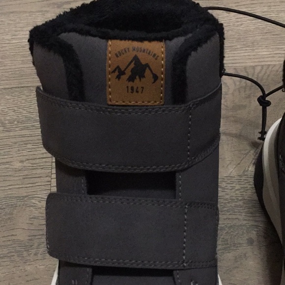 H&M boys Sz 2.5/34 warm lined hi top boot sneaker - Picture 4 of 14